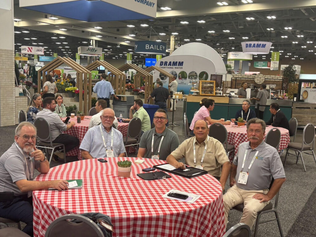 Signing of GardenChoice at the Cultivate 2025 trade show